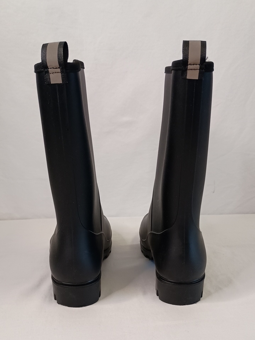 Women's Size 8 Rubber Boots Wide Calf Black Rain Outdoor Utility Chore - Picture 3 of 8